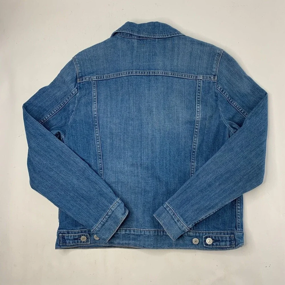 Levi's Youth XL Denim Jacket Blue‎ Button Front Medium Wash Outerwear